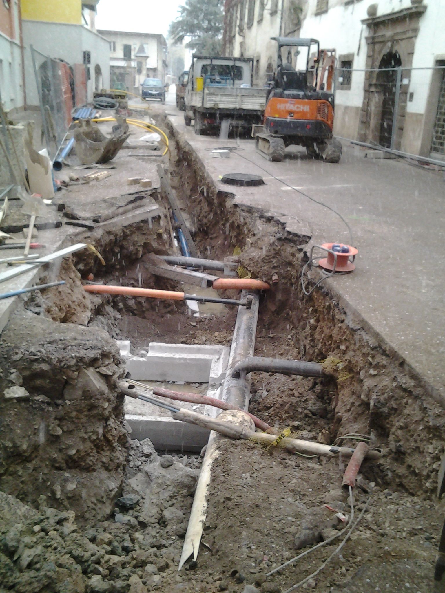 tubazioni condotta fognaria fiave