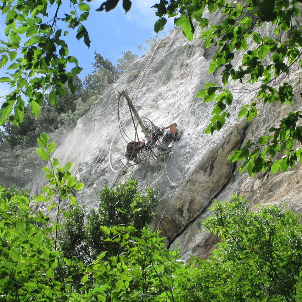 consolidamento parete caduta massi colodri