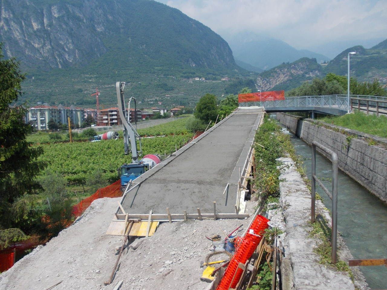 elicottero interventi parete colodri