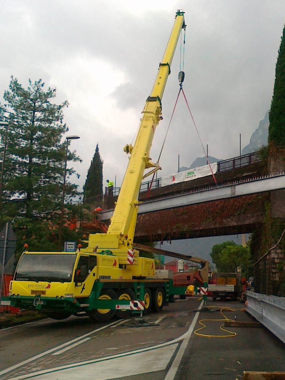 impalcato ponte pista ciclopedonale riva
