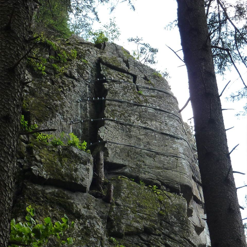 messa sicrezza pareti massi