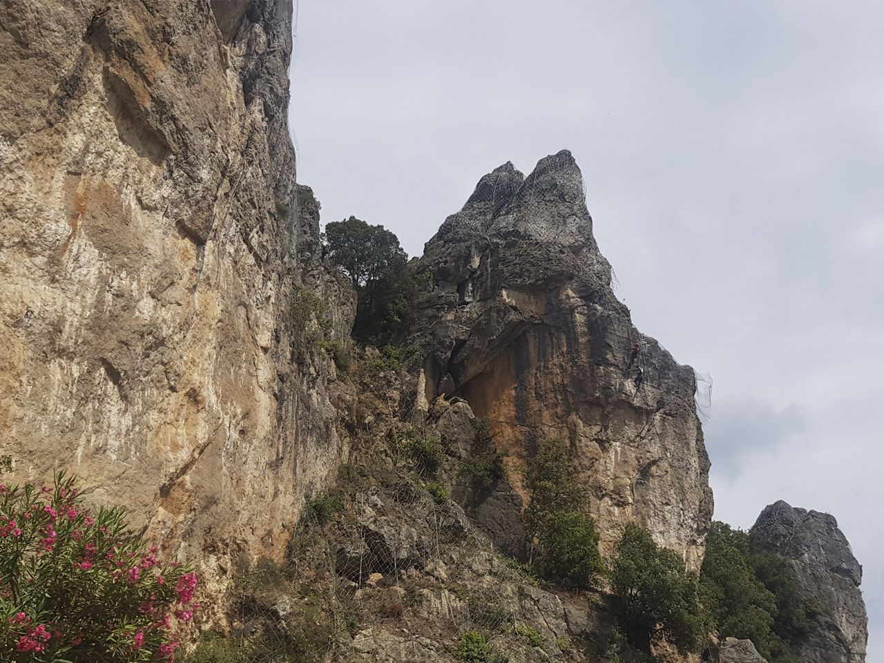 parete rocciosa ulassai interventi